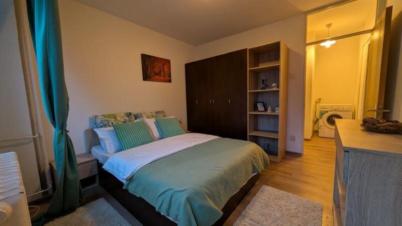 Gorjului, apartament 2 camere de inchiriat.